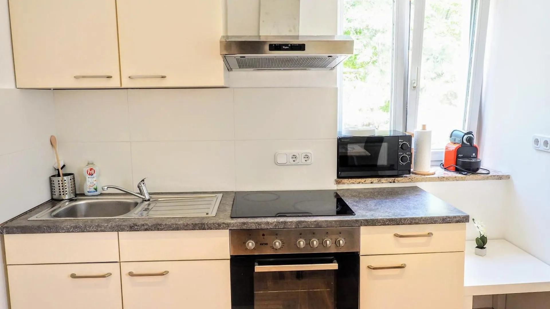 Schoenbrunn Palace Apartments Free Parking And 24H Check-In Vienna 0*,  Austria