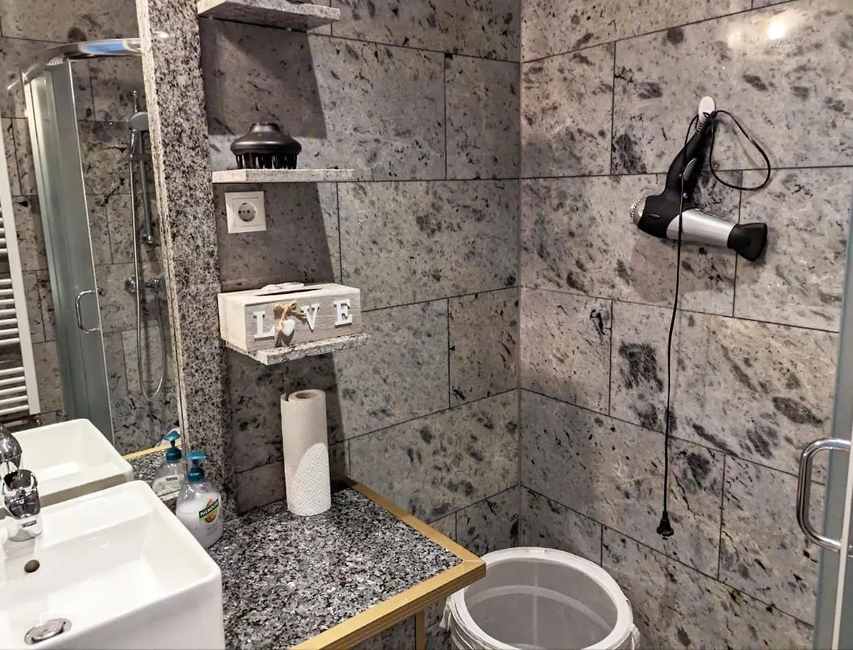 Schoenbrunn Palace Apartments Free Parking And 24H Check-In Vienna